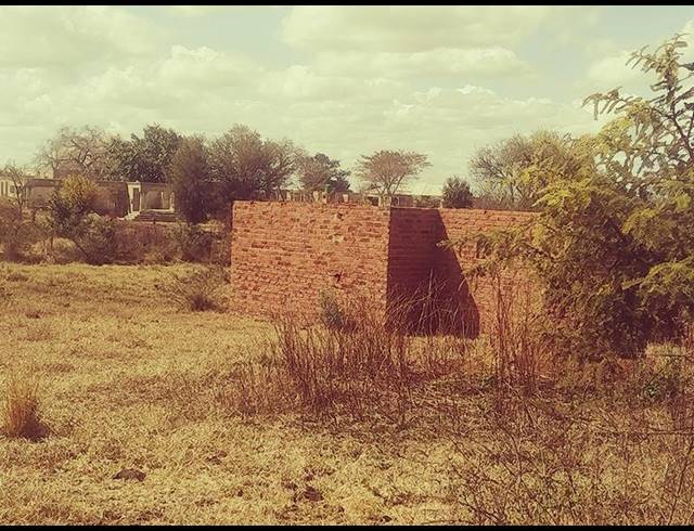 2 BEDROOM HOUSE FOR SALE IN MANGONDI